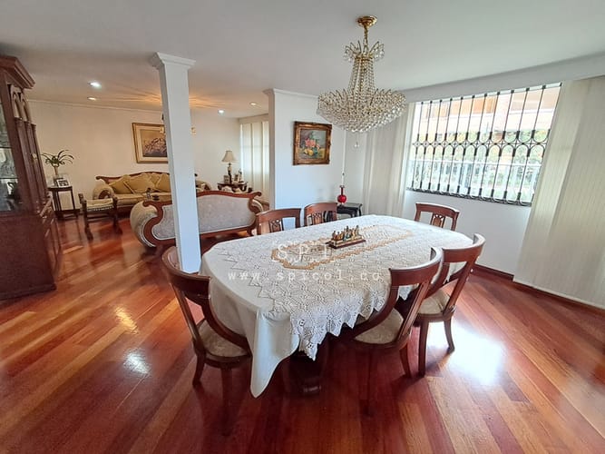 Apartamento de 4 alcobas en venta en Santa Barbara, Bogotá, 144 m² · foto 4 de 20