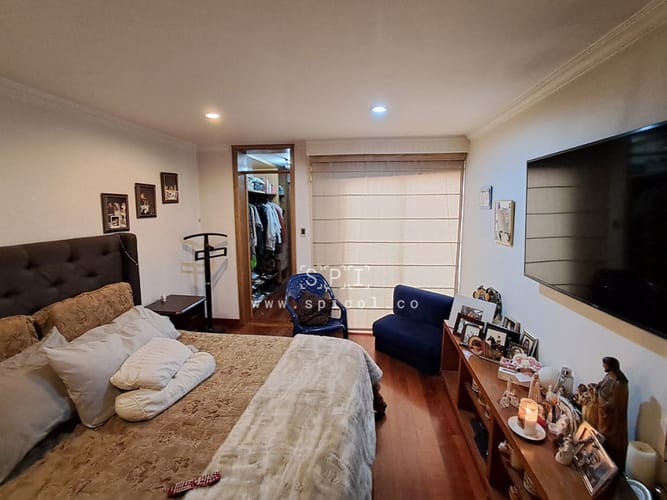 Apartamento de 4 alcobas en venta en Santa Barbara, Bogotá, 144 m² · foto 14 de 20