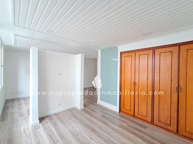 Apartaestudio en venta en Santa Barbara, Bogotá, 34 m² · foto 7 de 16