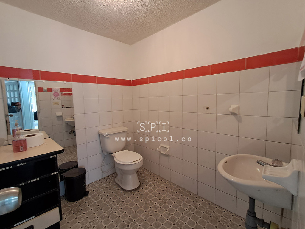 Casa en venta en Engativá, Bogotá · foto 7 de 24