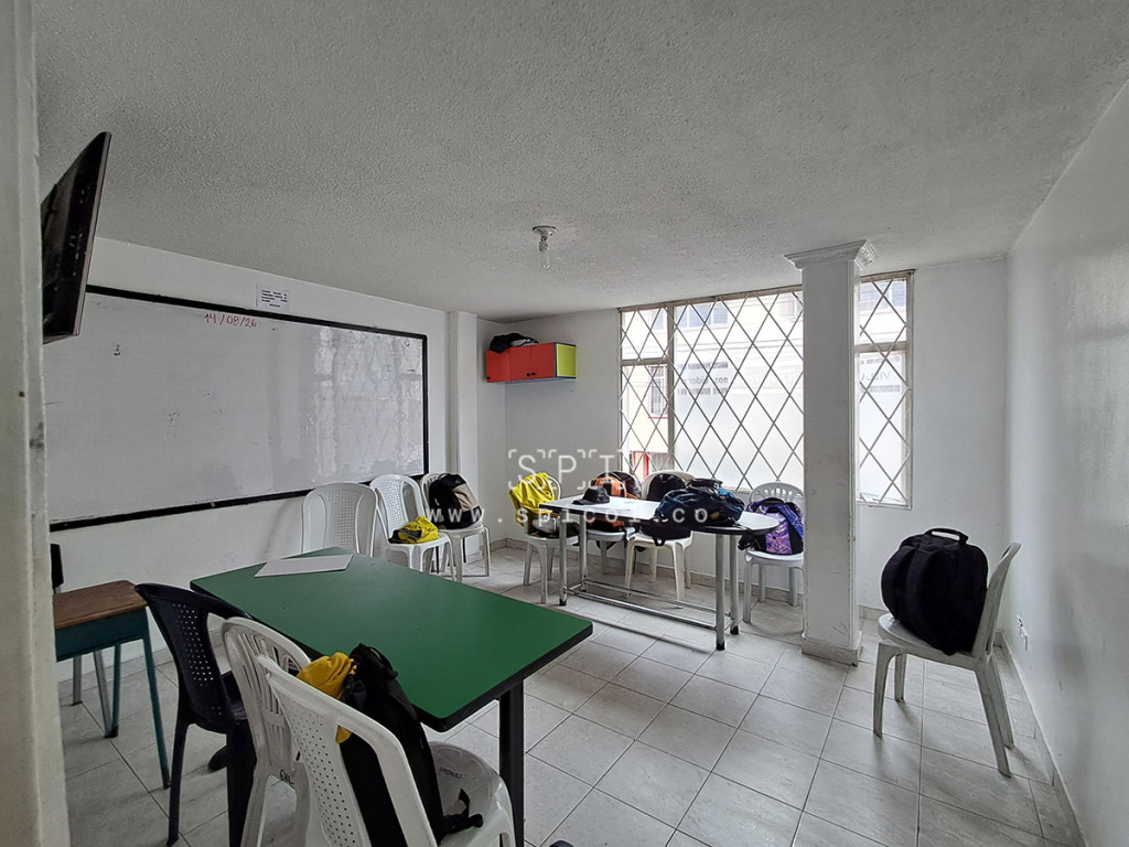 Casa en venta en Engativá, Bogotá · foto 9 de 24