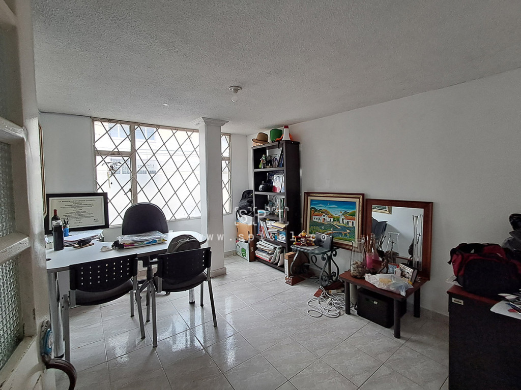 Casa en venta en Engativá, Bogotá · foto 10 de 24