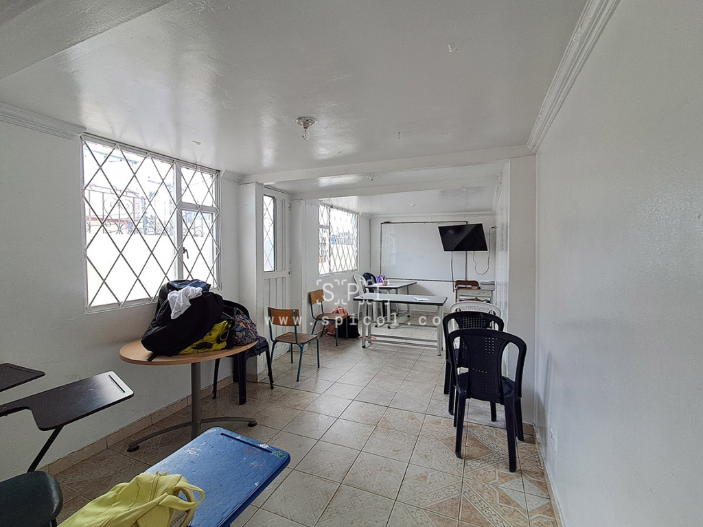 Casa en venta en Engativá, Bogotá · foto 12 de 24