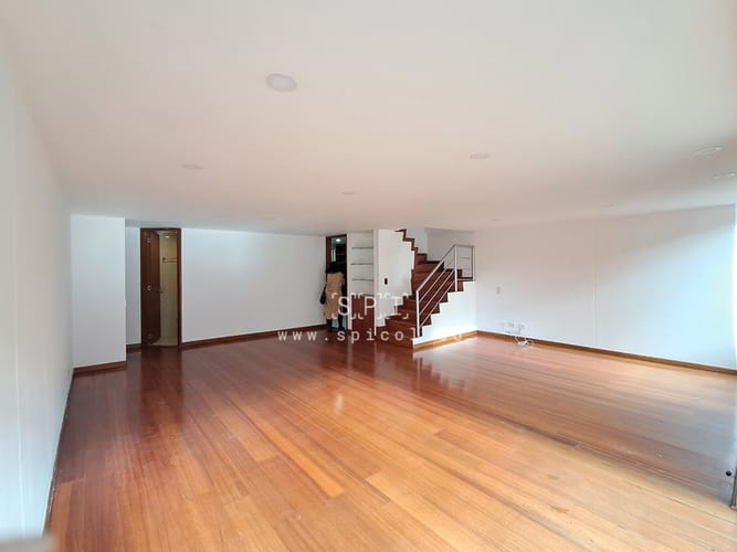 Apartamento de 3 alcobas en arriendo en Nueva Autopista, Bogotá, 131 m² · foto 5 de 24