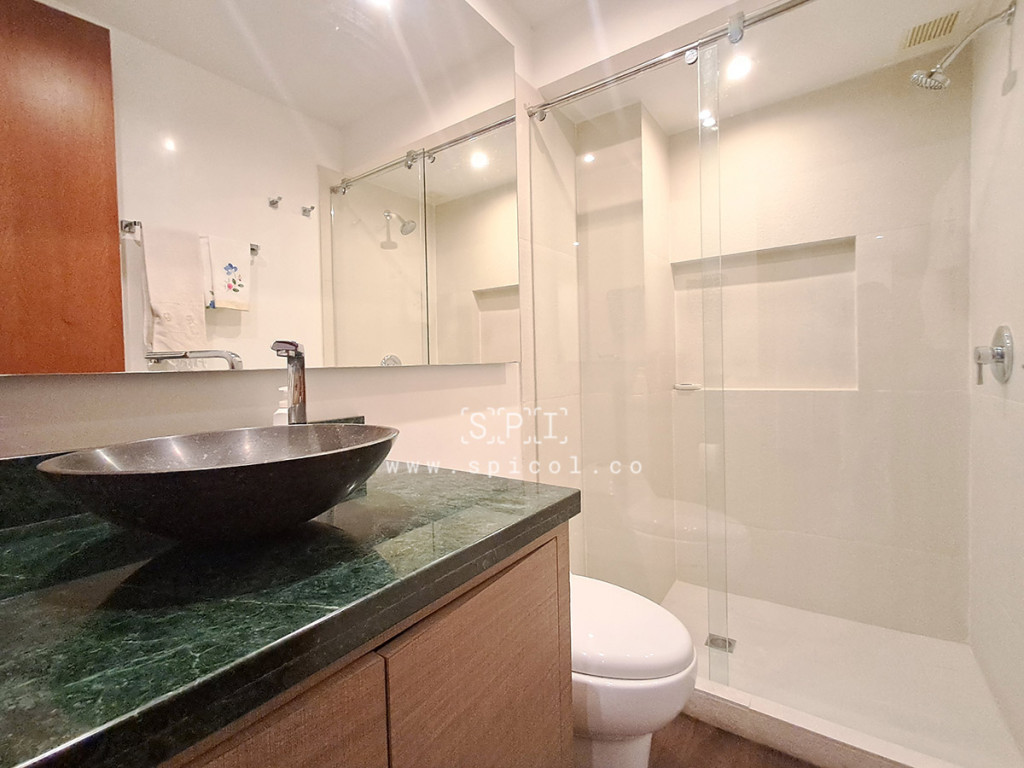 Apartamento en venta en Los Rosales, Bogotá · foto 8 de 15
