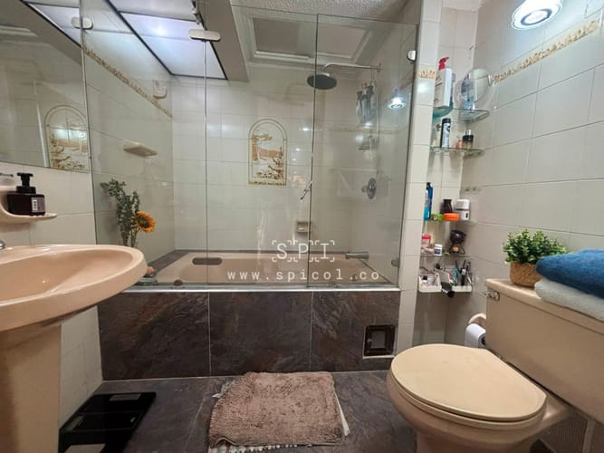 Apartamento de 4 alcobas en venta en Gran America, Bogotá, 150 m² · foto 12 de 18