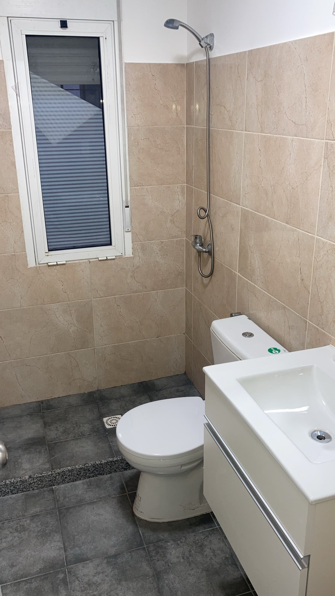 Apartamento En Alquiler En Jacinto Vera, Duplex De 1 Dormitorio como a Estrenar, Sin Gastos Comunes. · Foto 12