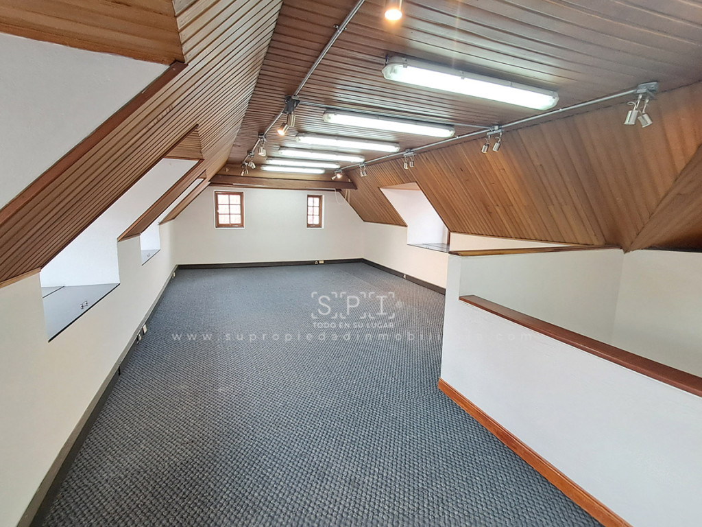 Casa en arriendo en Chapinero Alto, Bogotá · foto 3 de 22