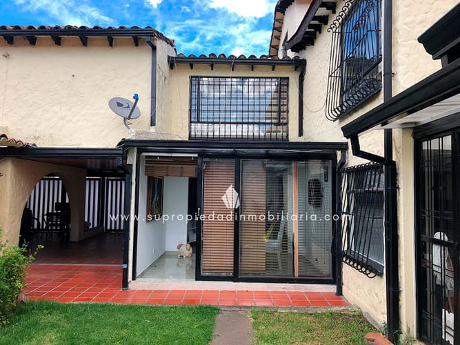 Casa de 5 alcobas en venta en Colina Campestre, Bogotá, 384 m² · foto 9 de 24