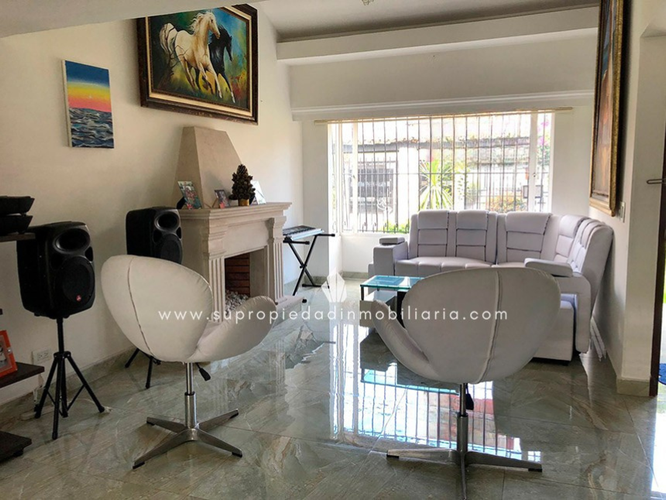Casa de 5 alcobas en venta en Colina Campestre, Bogotá, 384 m² · foto 11 de 24