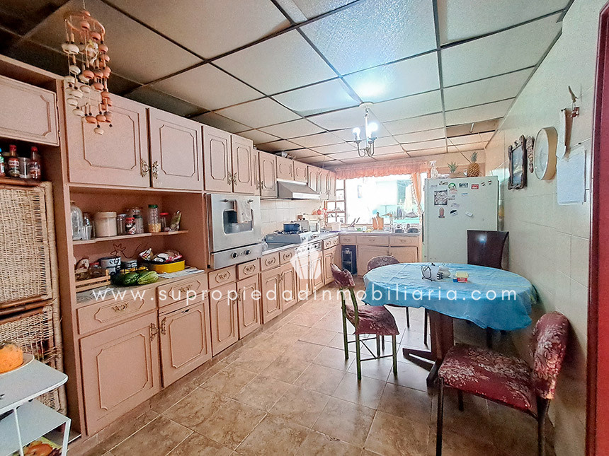 Casa en venta en El Batán, Bogotá · foto 9 de 18