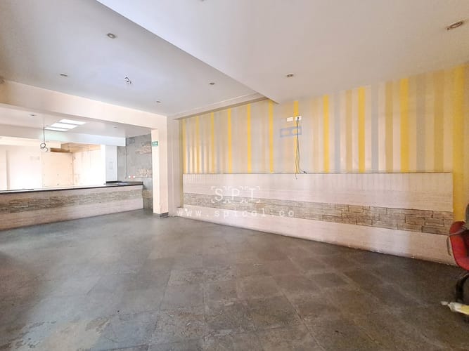 Casa de 2 alcobas en venta en Chapinero Alto, Bogotá, 450 m² · foto 8 de 13