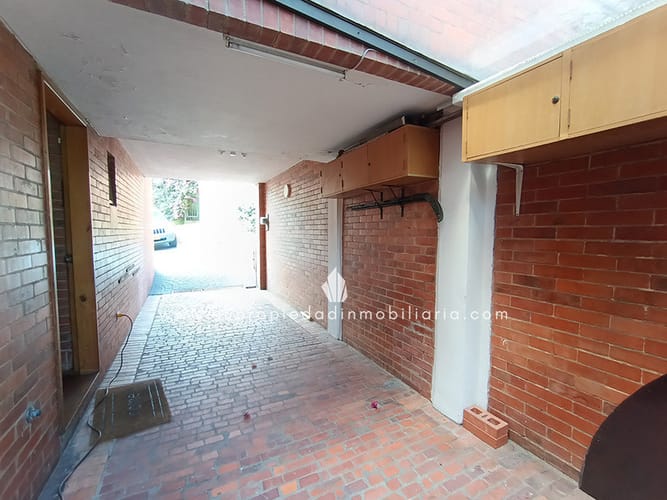 Casa de 4 alcobas en venta en Sotileza, Bogotá, 292 m² · foto 6 de 24
