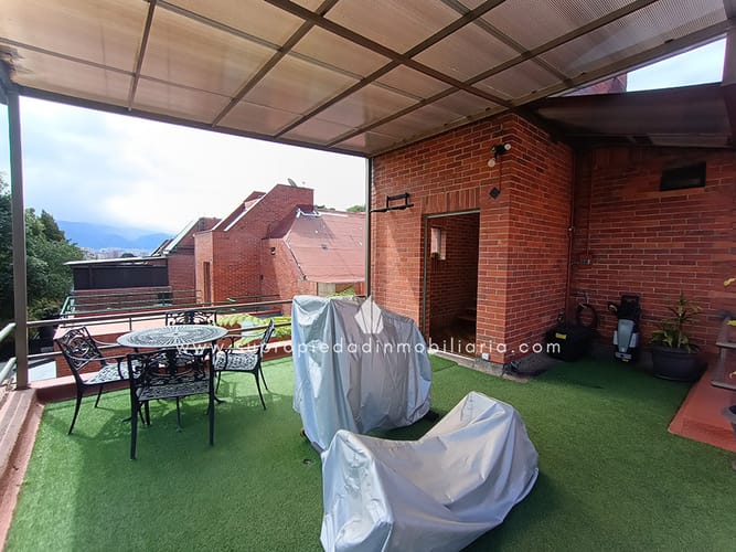 Casa de 4 alcobas en venta en Sotileza, Bogotá, 292 m² · foto 23 de 24