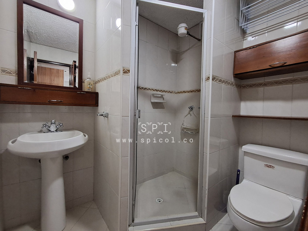 Apartamento en venta en Los Rosales, Bogotá · foto 9 de 12