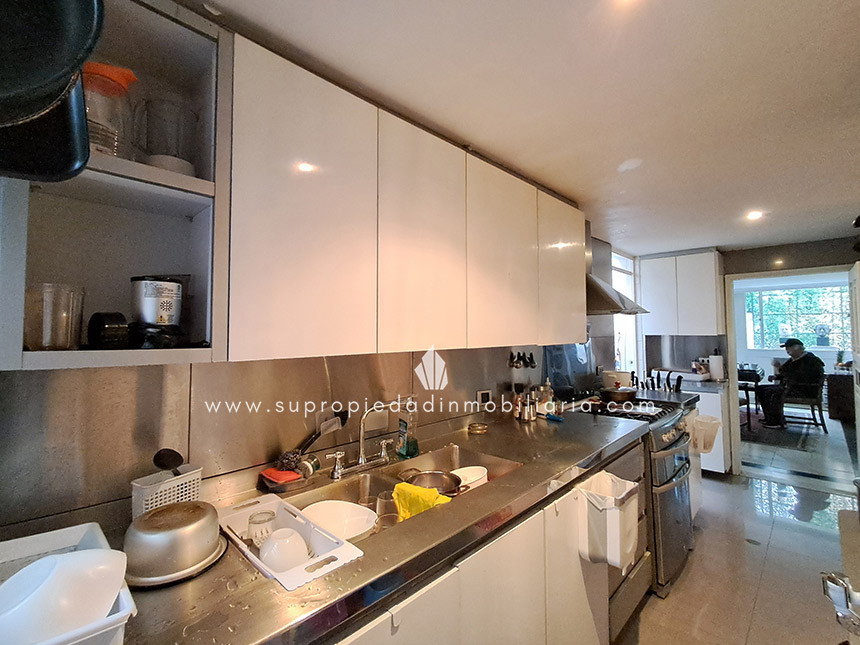 Apartamento en venta en El Chico, Bogotá · foto 3 de 24