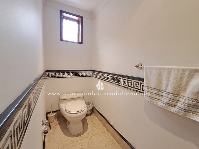 Casa de 4 alcobas en venta en Santa Ana Oriental, Bogotá, 620 m² · foto 7 de 24