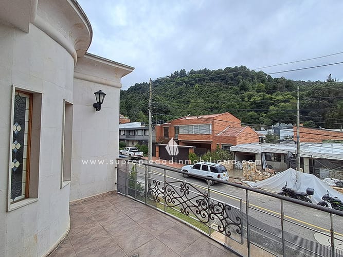 Casa de 4 alcobas en venta en Santa Ana Oriental, Bogotá, 620 m² · foto 8 de 24