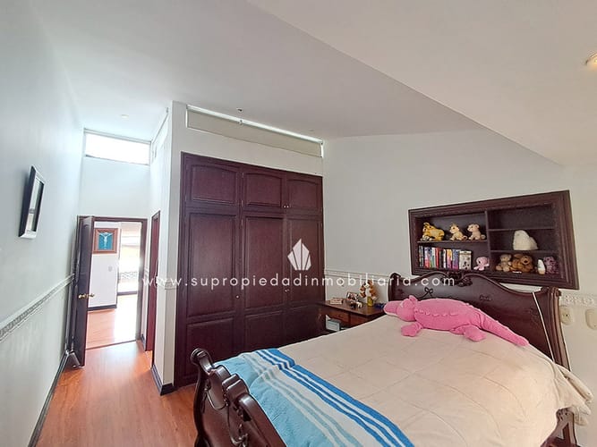 Casa de 4 alcobas en venta en Santa Ana Oriental, Bogotá, 620 m² · foto 13 de 24