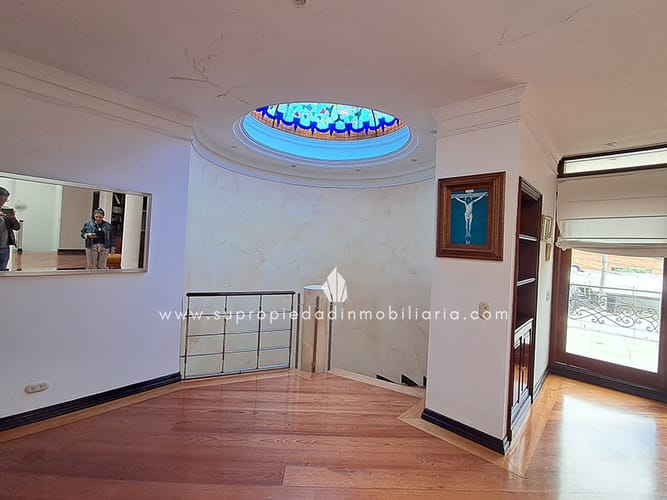 Casa de 4 alcobas en venta en Santa Ana Oriental, Bogotá, 620 m² · foto 21 de 24