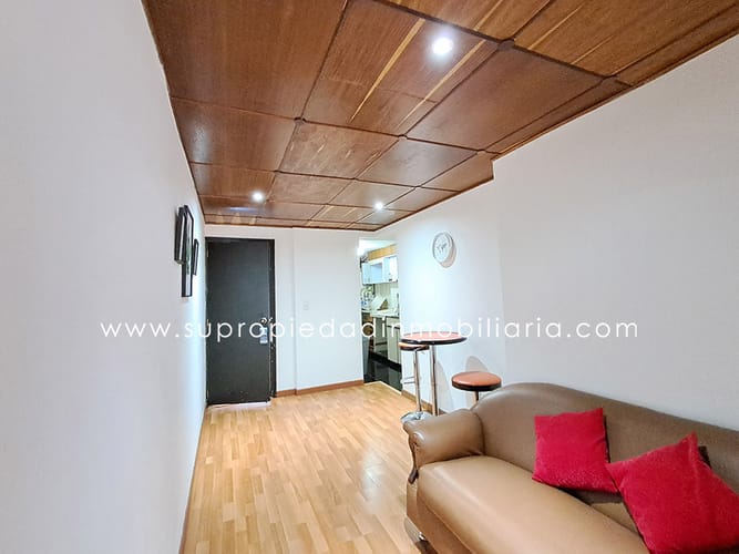 Casa de 10 alcobas en venta en Santa Barbara Central, Bogotá, 1198 m² · foto 16 de 24