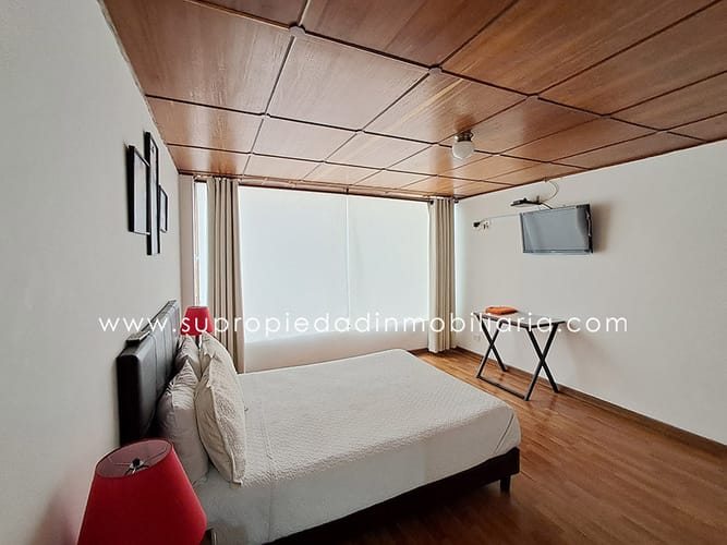 Casa de 10 alcobas en venta en Santa Barbara Central, Bogotá, 1198 m² · foto 19 de 24