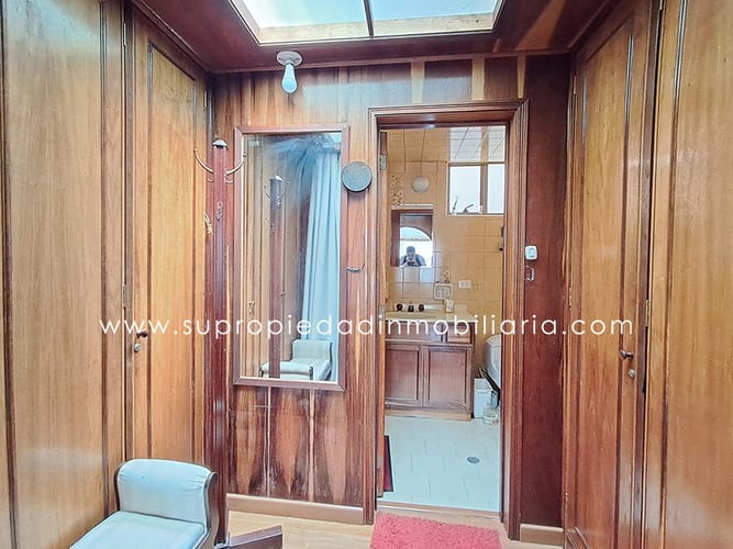 Casa de 10 alcobas en venta en Santa Barbara Central, Bogotá, 1198 m² · foto 21 de 24
