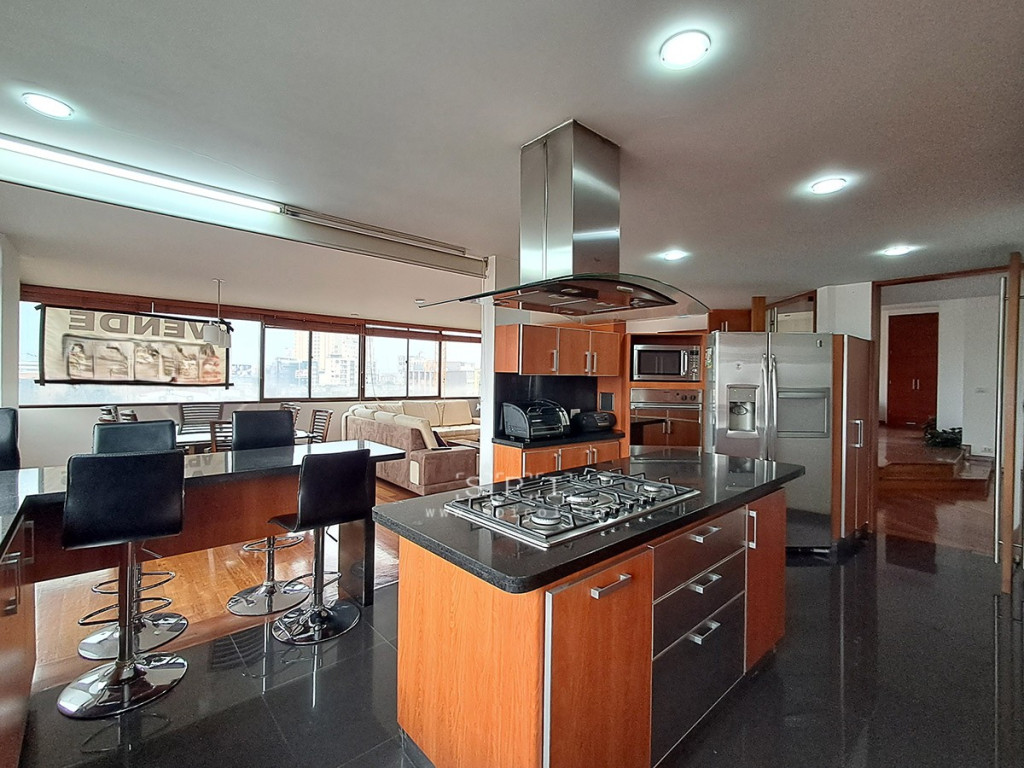 Apartamento en venta en Puente Largo, Bogotá · foto 2 de 24
