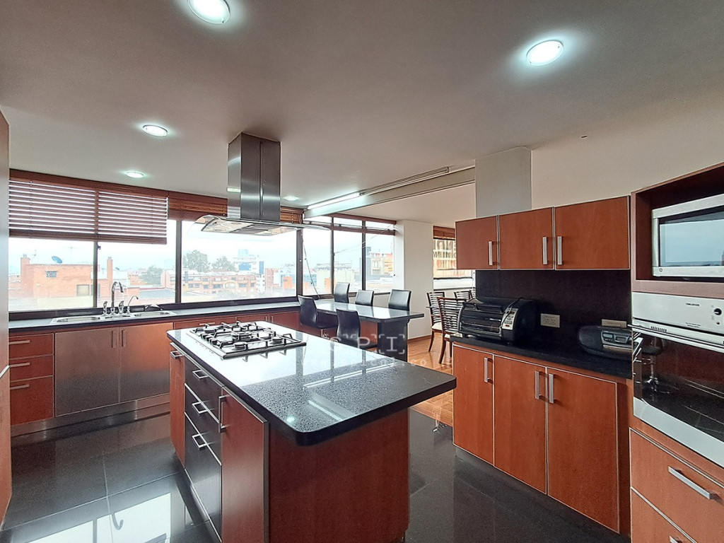 Apartamento en venta en Puente Largo, Bogotá · foto 3 de 24