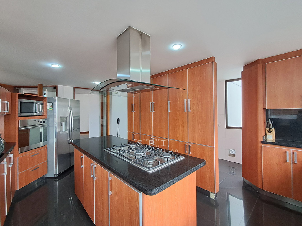 Apartamento en venta en Puente Largo, Bogotá · foto 8 de 24