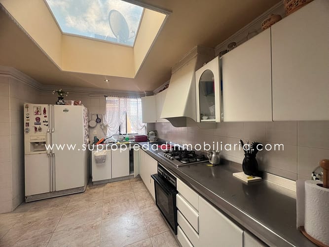 Apartamento en venta en Santa Barbara, Bogotá · foto 11 de 24