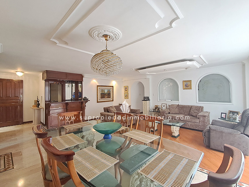 Apartamento en venta en Chicó Navarra, Bogotá · foto 2 de 24