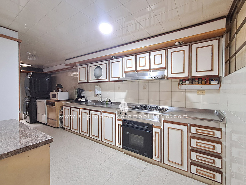 Apartamento en venta en Chicó Navarra, Bogotá · foto 8 de 24
