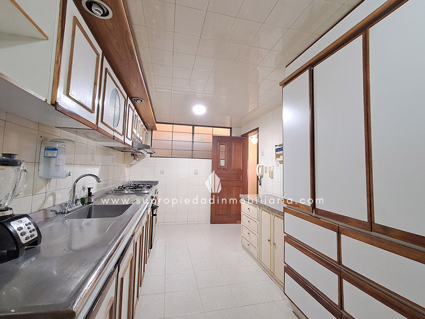 Apartamento en venta en Chicó Navarra, Bogotá · foto 9 de 24