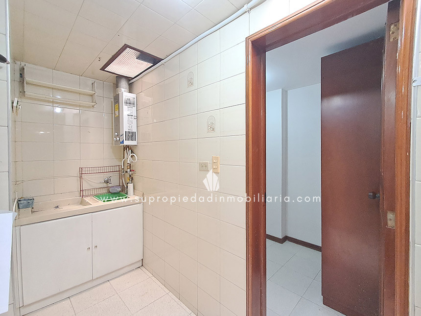 Apartamento en venta en Chicó Navarra, Bogotá · foto 16 de 24