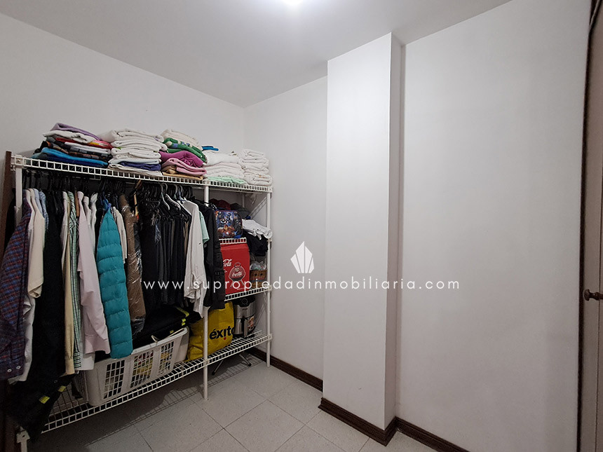Apartamento en venta en Chicó Navarra, Bogotá · foto 17 de 24