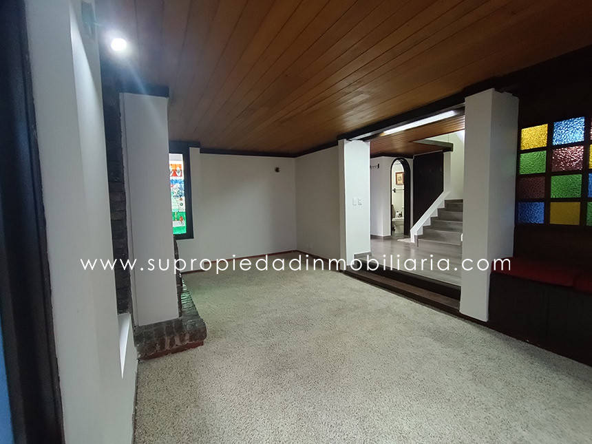 Casa en venta en Santa Barbara Alta, Bogotá · foto 6 de 24