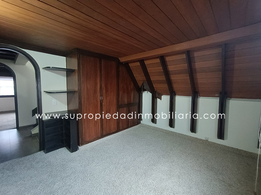 Casa en venta en Santa Barbara Alta, Bogotá · foto 13 de 24
