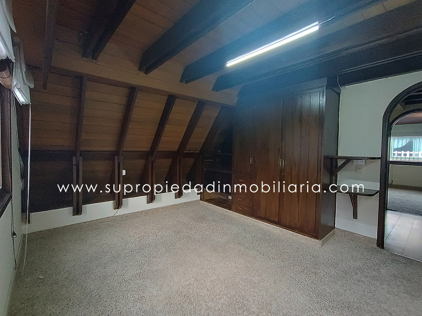 Casa en venta en Santa Barbara Alta, Bogotá · foto 17 de 24