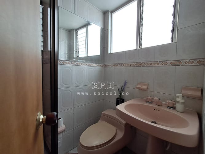 Apartamento de 3 alcobas en venta en Nicolas De Federman, Bogotá, 142 m² · foto 5 de 17