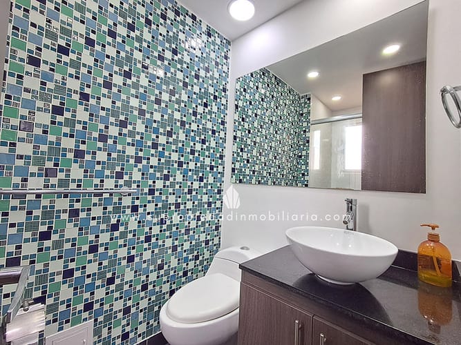 Apartamento de 3 alcobas en venta en Cerros De Niza, Bogotá, 131 m² · foto 10 de 22