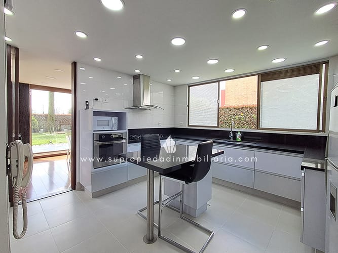 Casa de 3 alcobas en arriendo en Siberia, Cota, 232 m² · foto 7 de 24