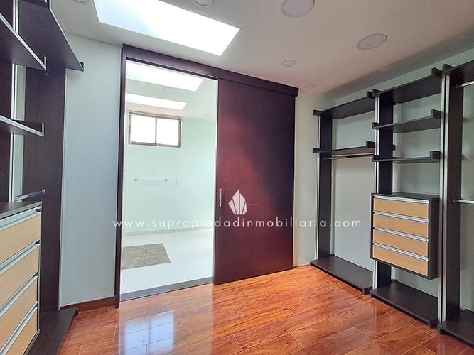 Casa de 3 alcobas en arriendo en Siberia, Cota, 232 m² · foto 22 de 24