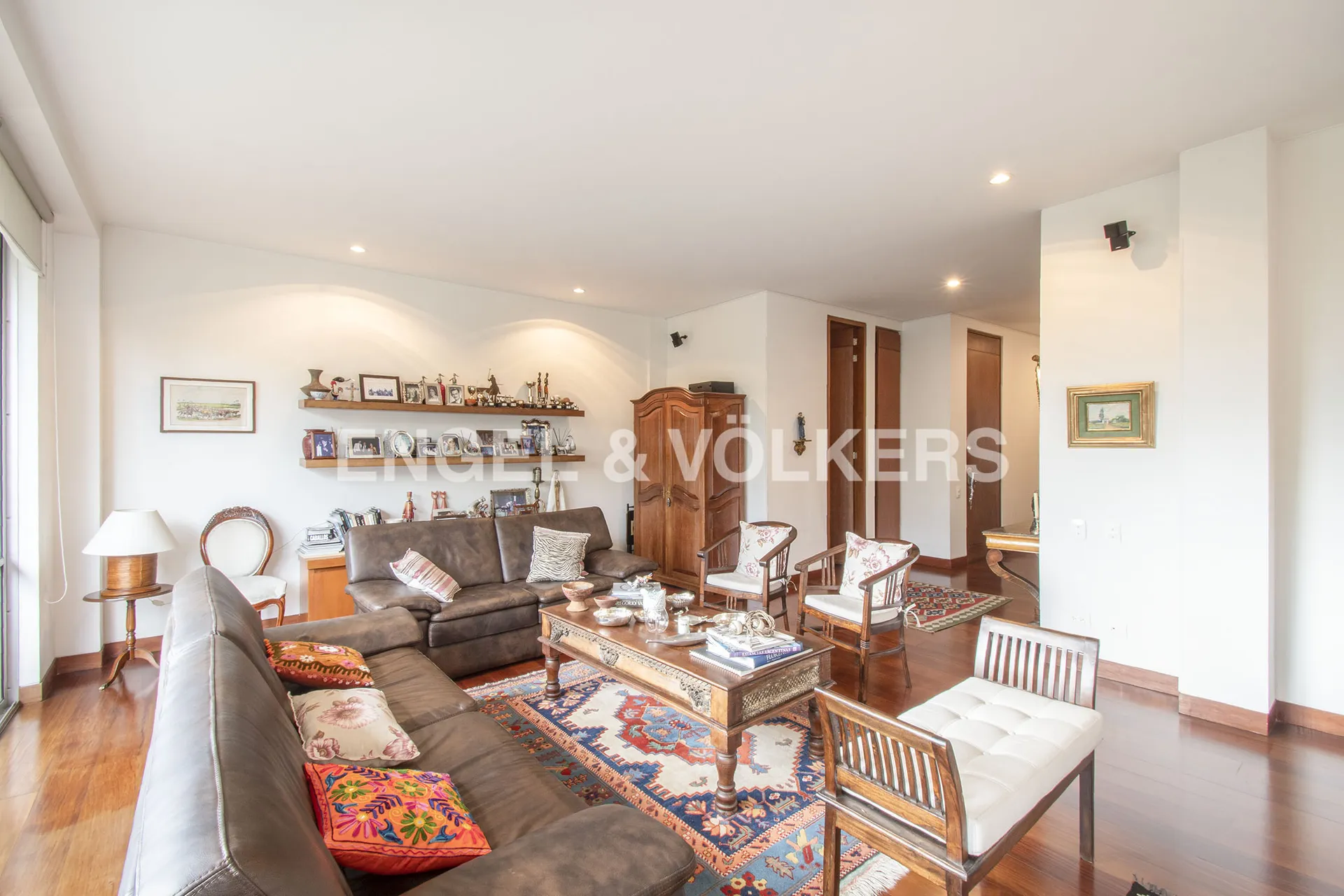 Apartamento en venta en Chico Norte, Bogotá · foto 3 de 15