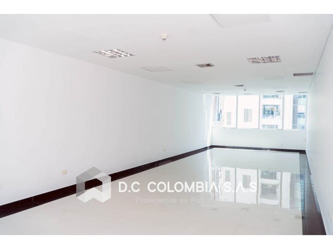 Oficina en venta en Bolivar, Bucaramanga, 63 m² · foto 7 de 10