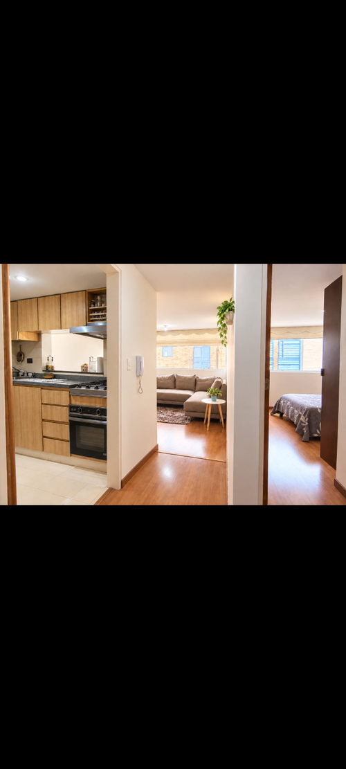 Apartaestudio en venta en Cedritos, Bogotá, 40 m² · foto 3 de 10