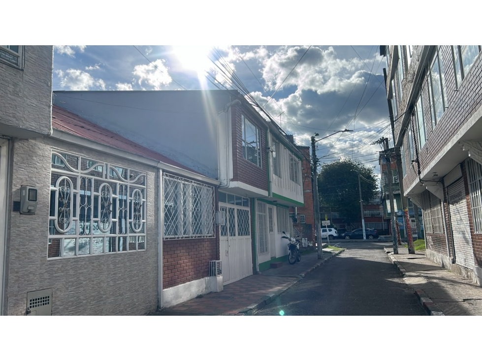Casa en venta en Engativá, Bogotá · foto 5 de 16