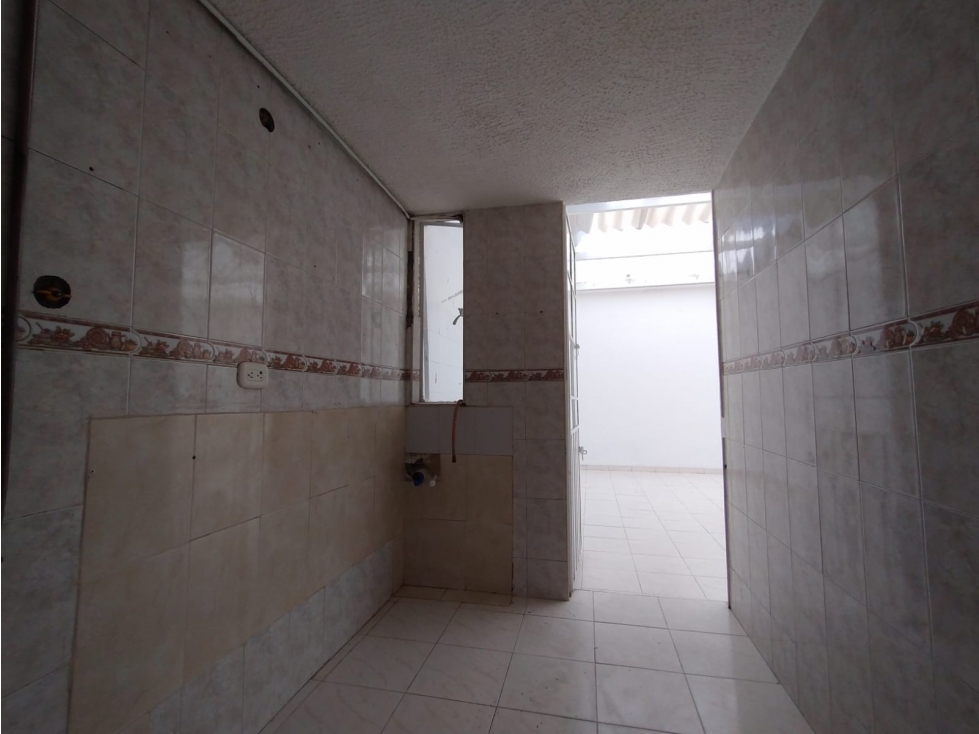 Casa en venta en Engativá, Bogotá · foto 6 de 16