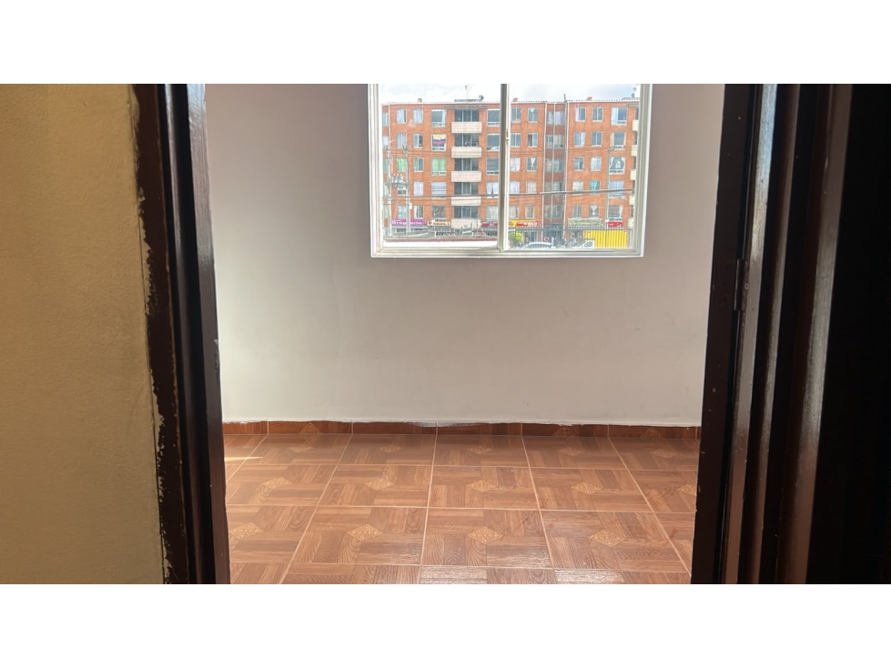 Casa en venta en Tibabuyes, Bogotá · foto 9 de 15