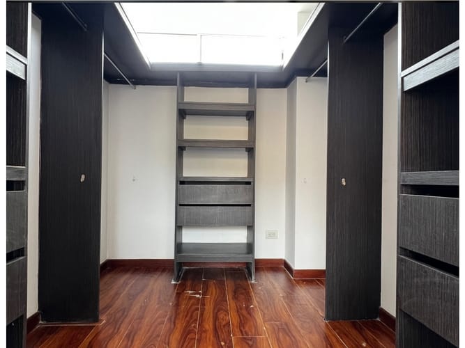 Casa de 5 alcobas en venta en Chuntame, Cajicá, 187 m² · foto 7 de 8